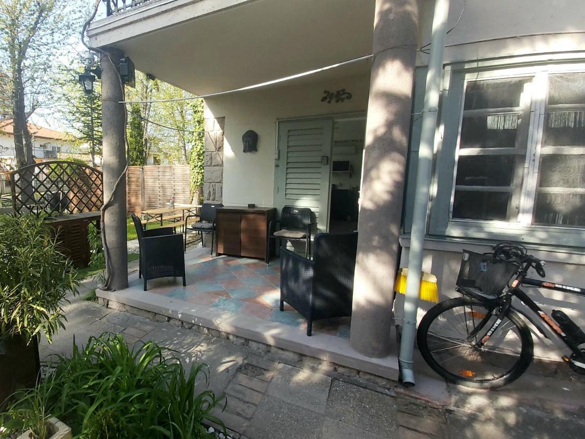 Garden Budha Relax Apartman, Parking, Bbq, Terrace Шиофок Экстерьер фото
