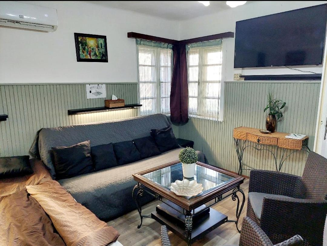 Garden Budha Relax Apartman, Parking, Bbq, Terrace Шиофок Экстерьер фото